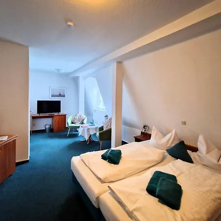 Faehrhaus Niederkleveez Hotel 3*