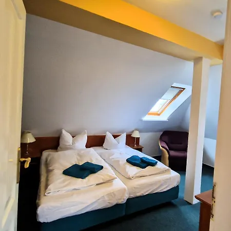 Faehrhaus Niederkleveez 3* Boßdorf