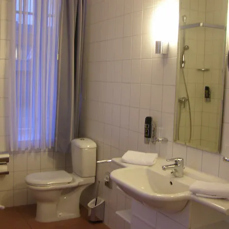 Faehrhaus Niederkleveez Hotel