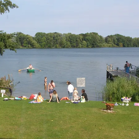 Faehrhaus Niederkleveez