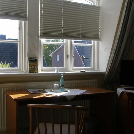 Faehrhaus Niederkleveez 3*