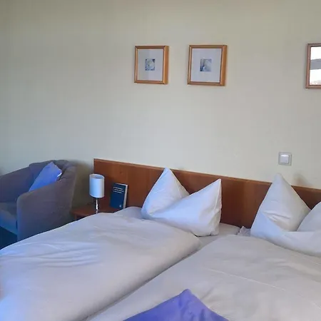 Faehrhaus Niederkleveez Hotel Boßdorf