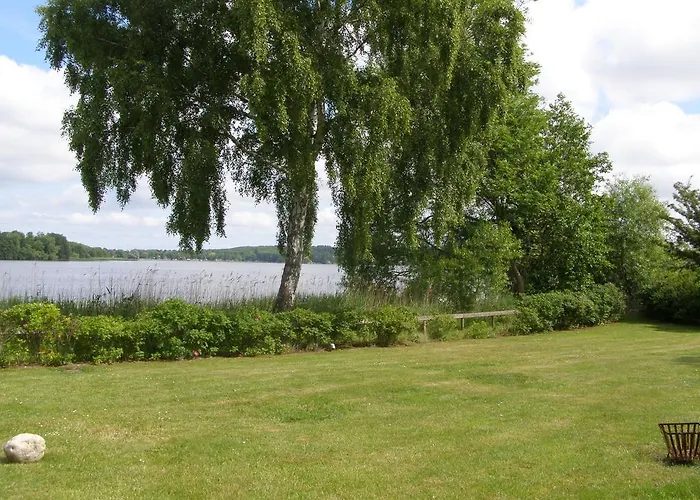 Hotel Faehrhaus Niederkleveez 3*